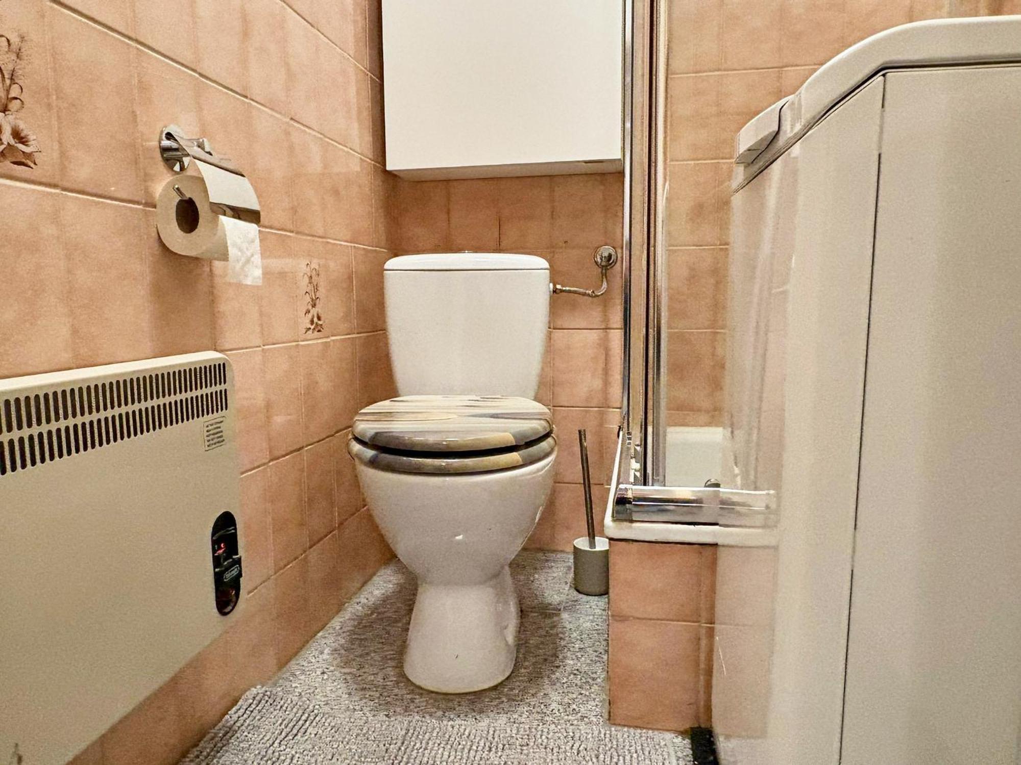 Spacious And Near Metro I Close To Parks I Akh Apartment Vienna Exterior photo